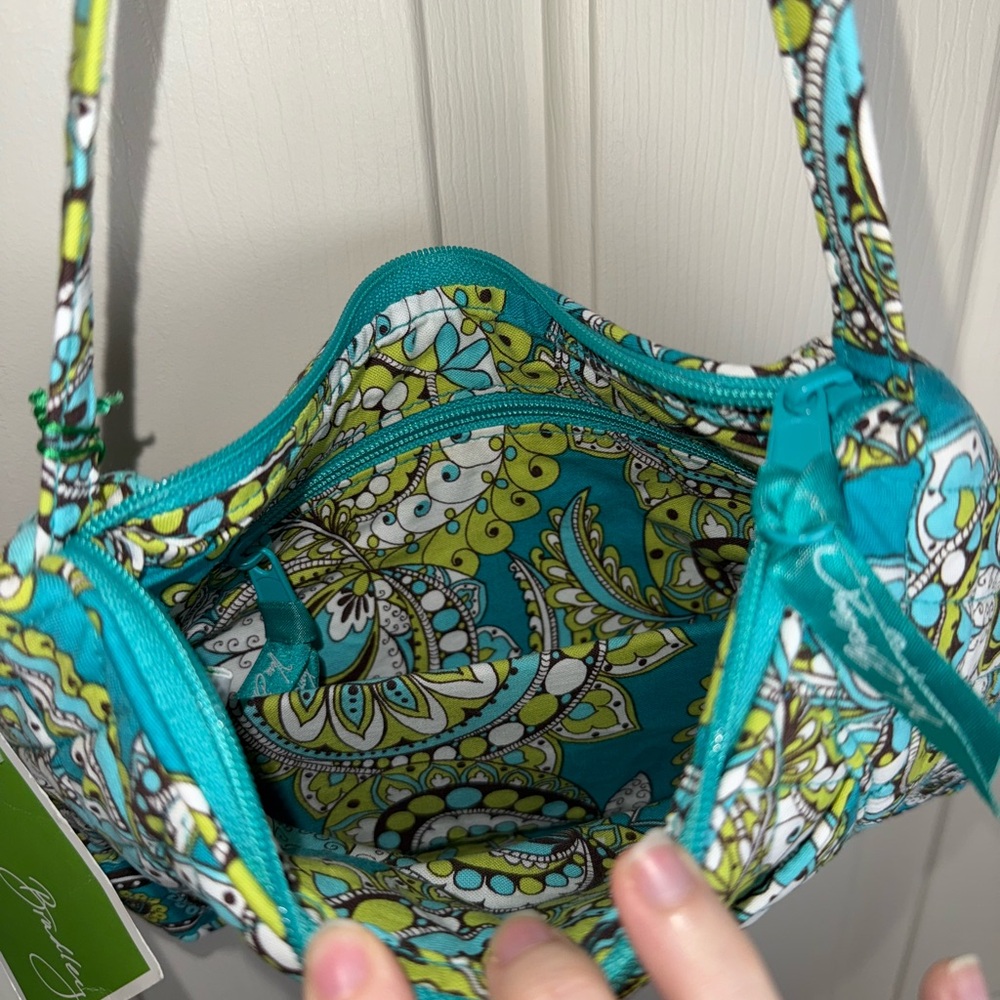 NWT Vera Bradley Peacock Molly Shoulder Bag NWT RETIRED PATTERN - LAST ONE - Picture 6 of 6
